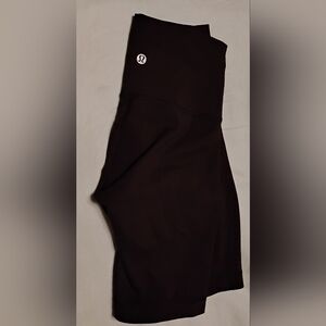 Lululemon Black Athletic Biker Short Size 2